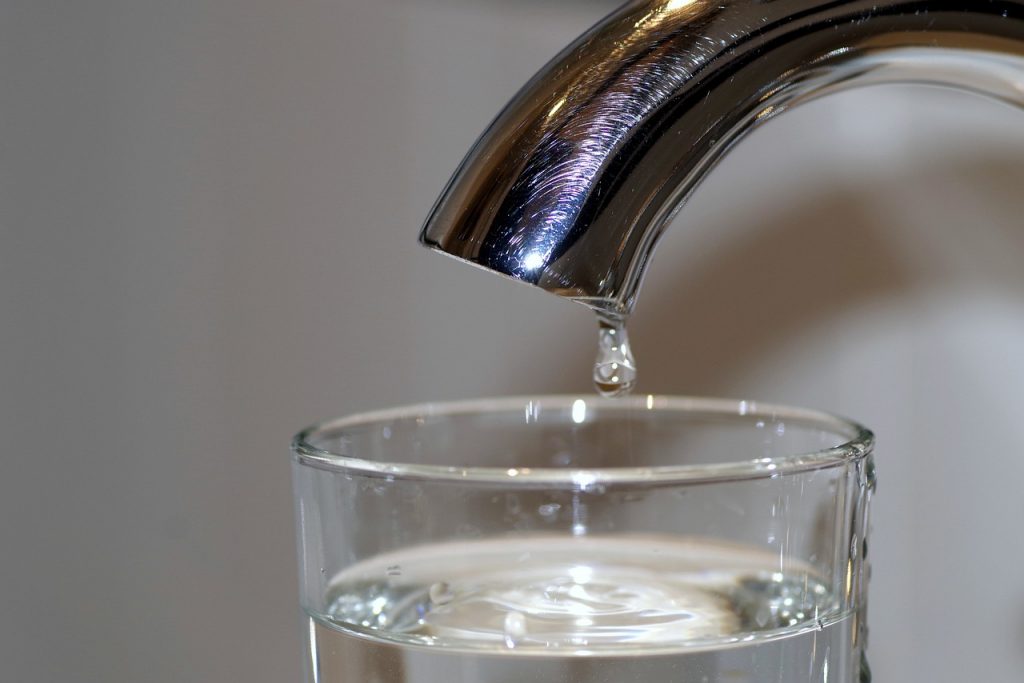 Sustainable practices at home, drinking tap water 