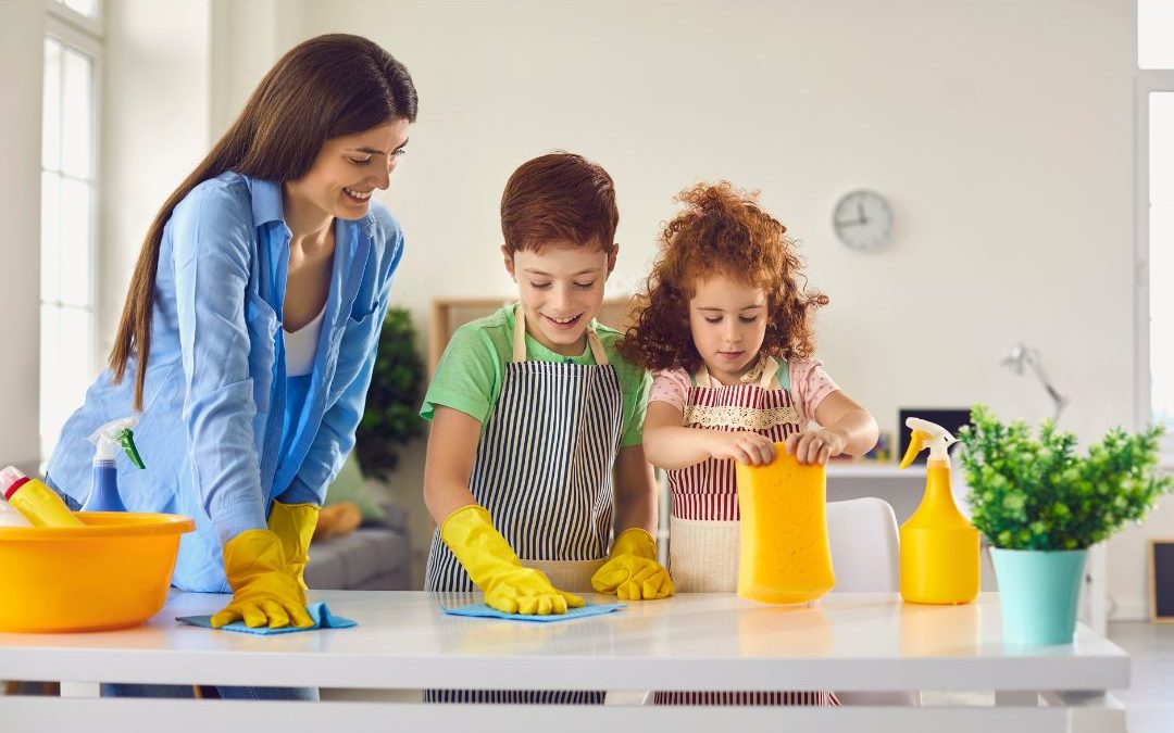 kids doing household chores, cleaning 